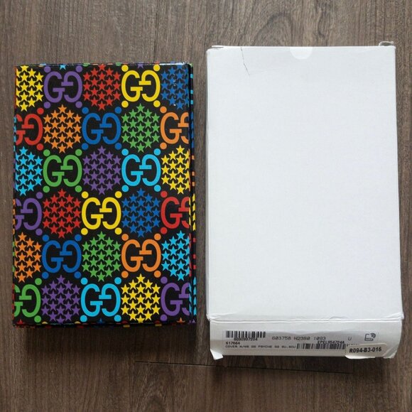 NIB Gucci GG Supreme Monogram Psychedelic iPhone X/XS Max Case - Picture 3 of 3